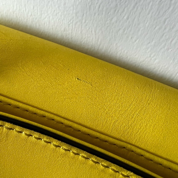 Rebecca Minkoff crossbody envelope purse in yellow with animal print detail - Picture 8 of 11